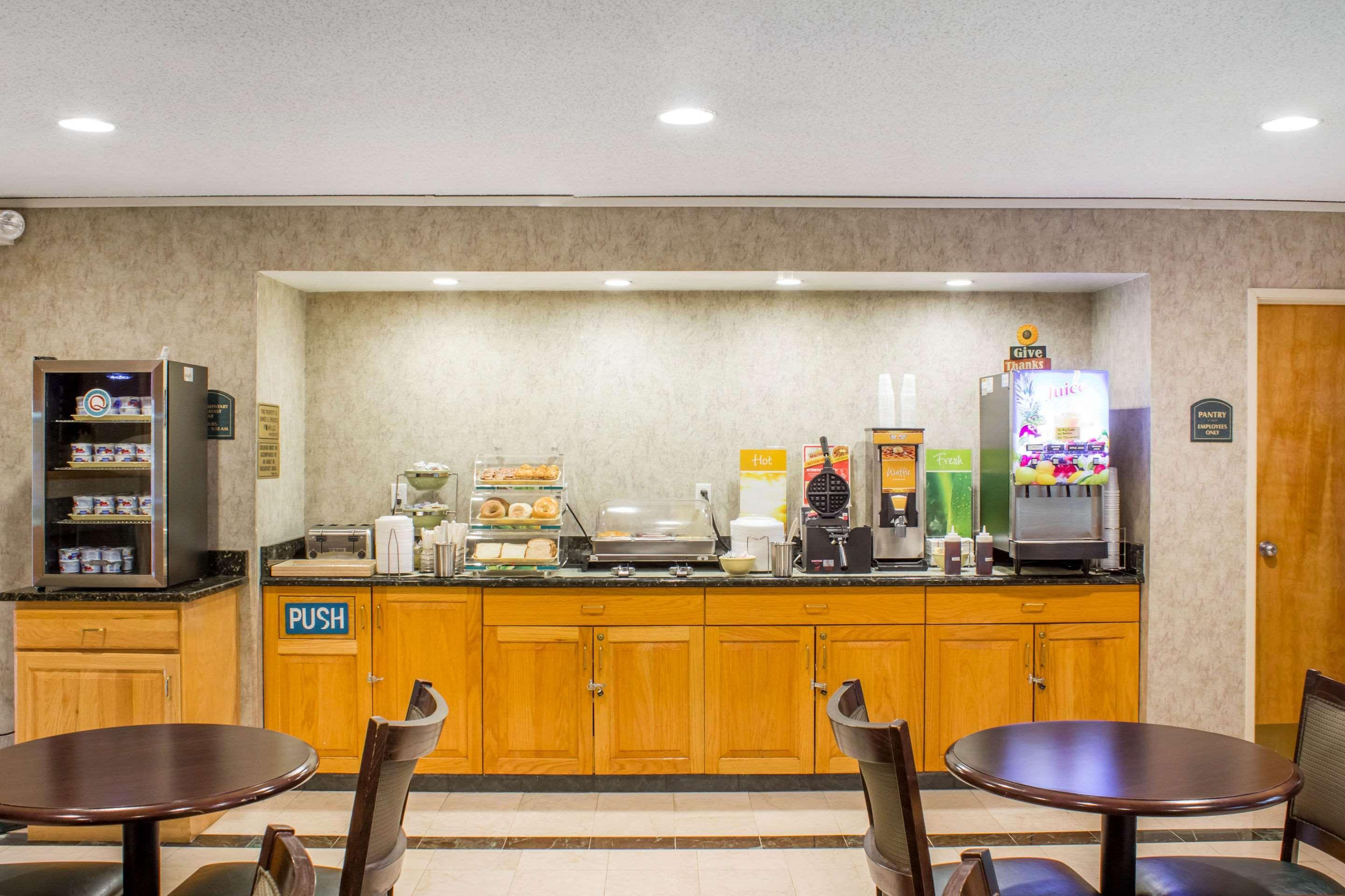 Econo Lodge Raleigh Dış mekan fotoğraf