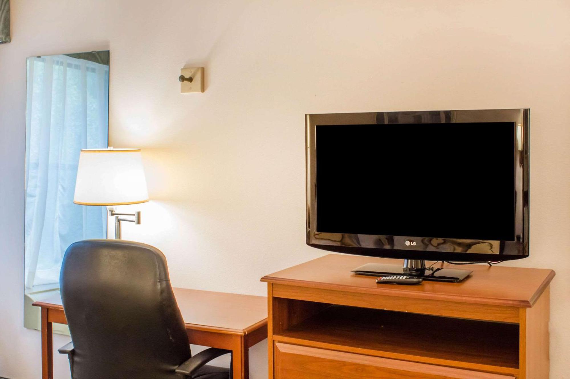 Econo Lodge Raleigh Dış mekan fotoğraf